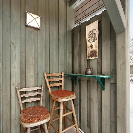 Wooden Western Tiny Haus Brekendorf